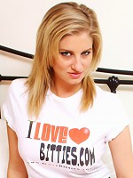 Jenny in her I Love Bitties t-shirt