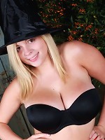 Tegan the sexy witch wishes you a happy halloween